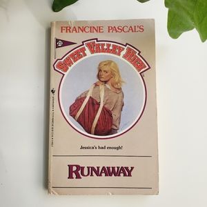 Sweet Valley High Runaway Book Paperback #21